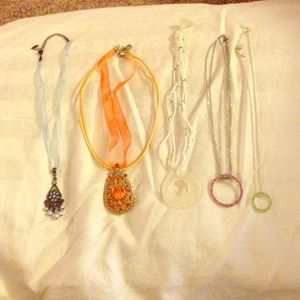 Very cute necklaces! Bold!