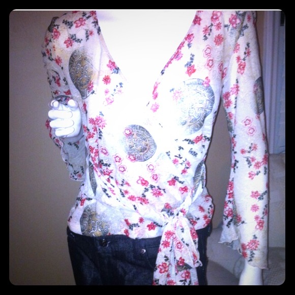 SOLD! Bundle of 2 wrap shirts