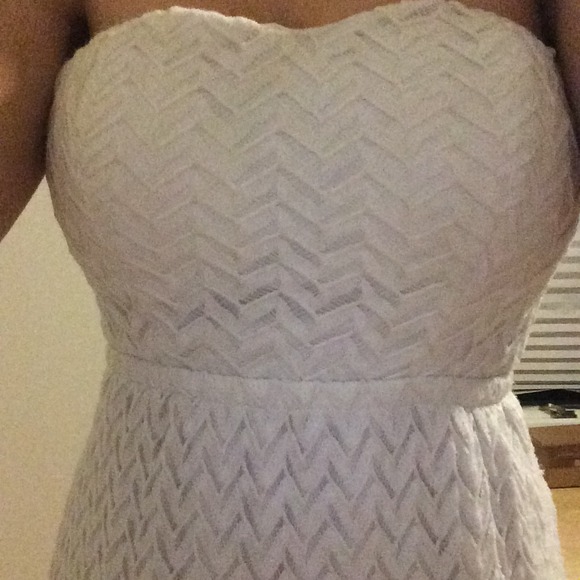 White summer dress last reduction or keeping it