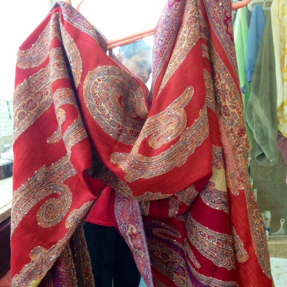 REDUCED)Indian design scarf or say it shawl. NWOT. - Picture 3 of 4