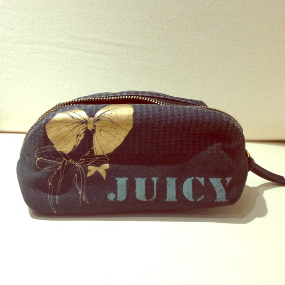 REDUCED✨Juicy Couture Authentic Makeup bag