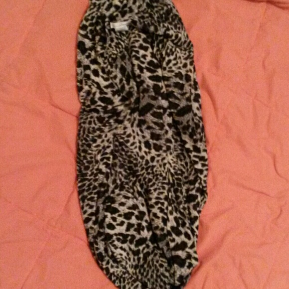 Cheetah print infinity scarf - Picture 1 of 2