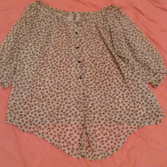 Cheetah print sheer top - Picture 1 of 2