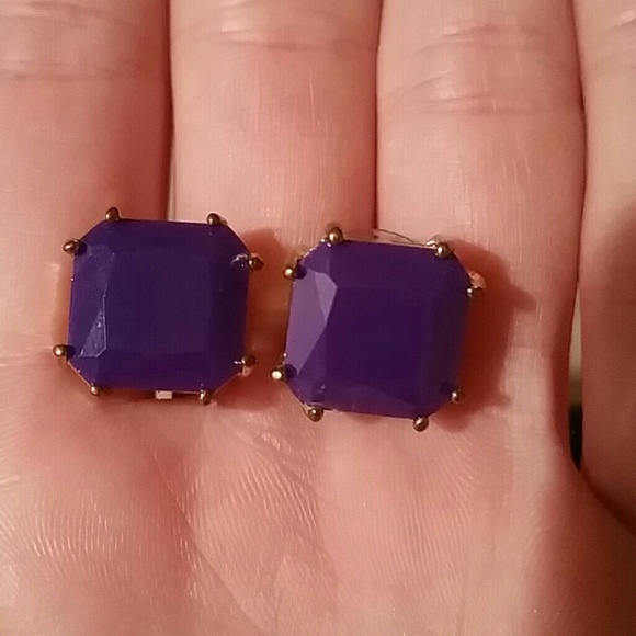 Purple square earrings