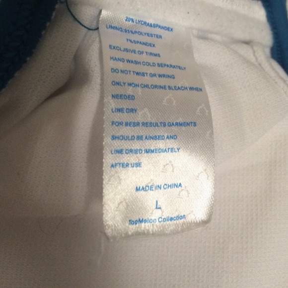 The Perfect Body! Fringe Gorgeous Blue Bikini - Picture 4 of 4