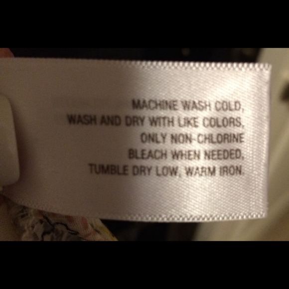 🚫sold🚫Old Navy ruffle top Med - Picture 4 of 4