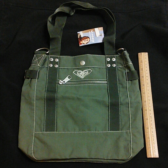 Roxy Handbags - 💥SOLD💥 NWT Roxy tote/ hand bag