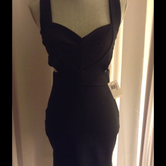 Dresses & Skirts - BLACK CUTOUT DRESS