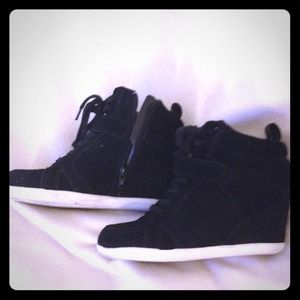 Steve Madden Haana Sneaker Wedges