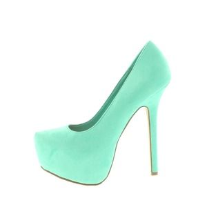 Mint Green Pumps!!!