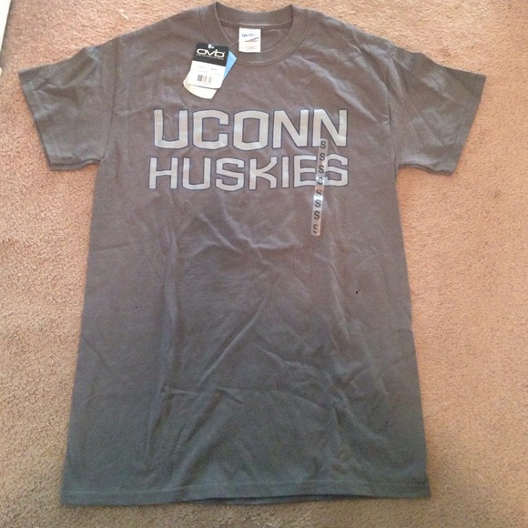 Tops - UConn Huskies Grey Tee Shirt