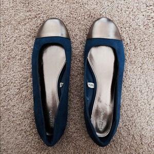 Royal blue flats