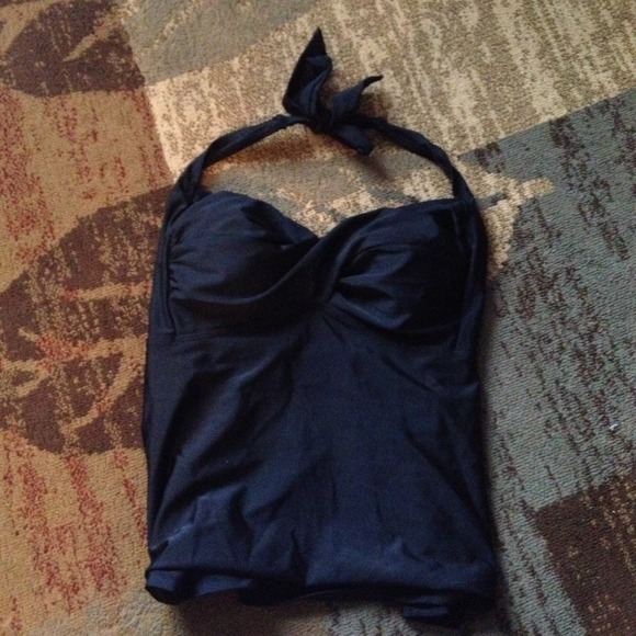 Nwt black tankini