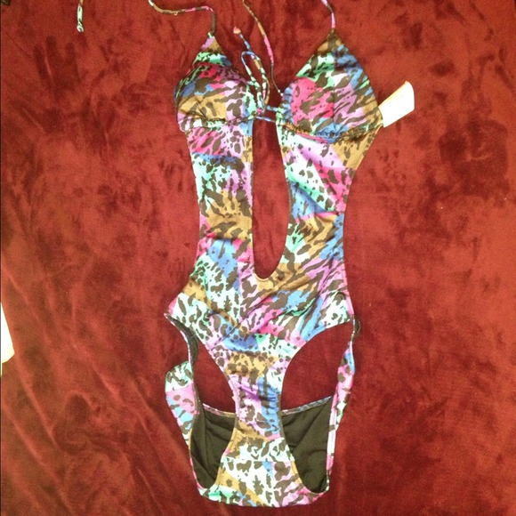NWT Victoria Secrets Monokini