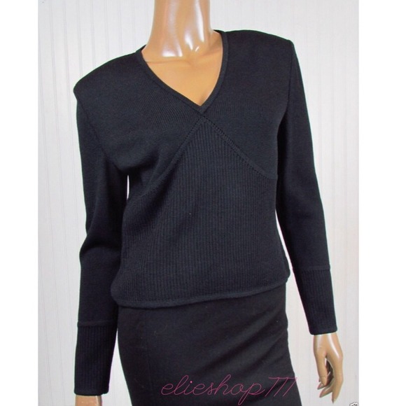 Classic ST. JOHN Elegant Black V-Neck Knit Top