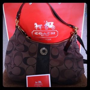 Authentic COACH purse!