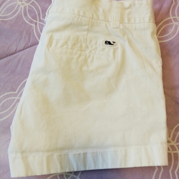 Vineyard Vines shorts