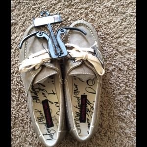 Material Girl Womens Mariner Oxfords Taupe 9