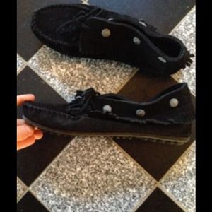 Minnetonka Moccasins