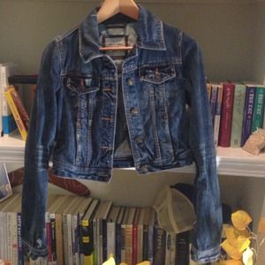 Abercrombie Cute Denim Jacket!!