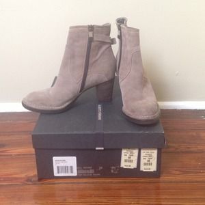 Alberto Fermani Isabela Booties