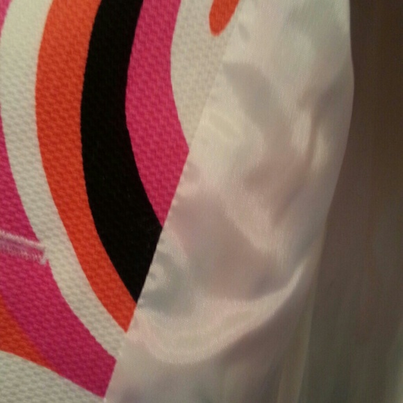 🎉REDUCED Sharp Blazer - Picture 3 of 3