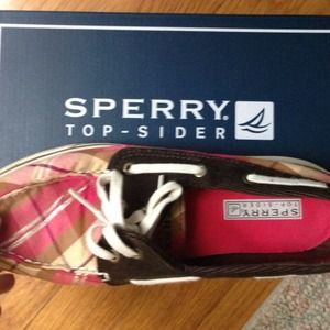 Plaid pink and brown sperry top siders