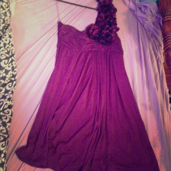 One shoulder plum dress