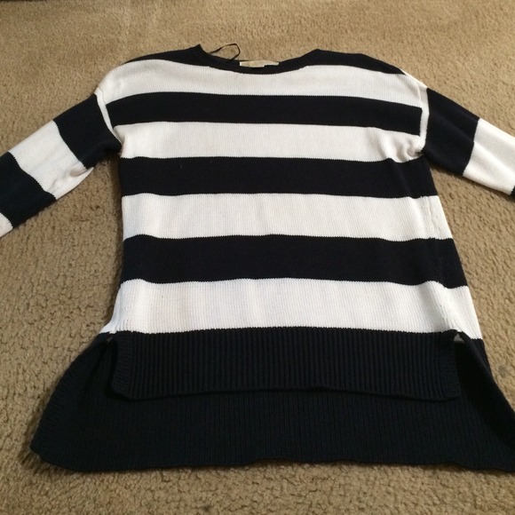 Brand new never worn Michael Kors sweater