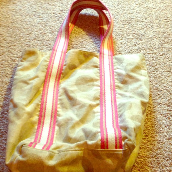 Tan/Creme/pink handbag. Needs washed