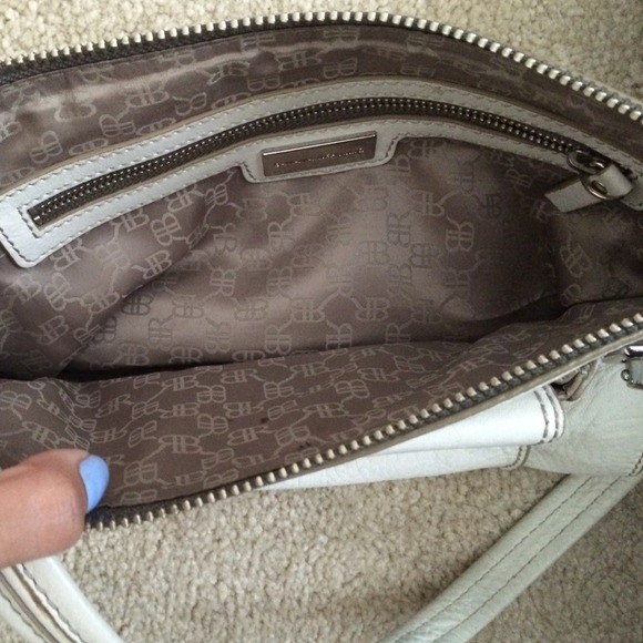 Handbag - Picture 3 of 4