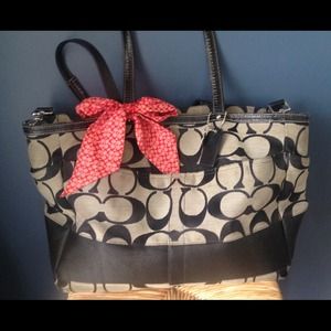 Authentic coach tote/diaper bag