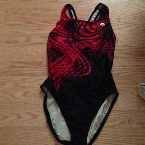 One piece swim suit