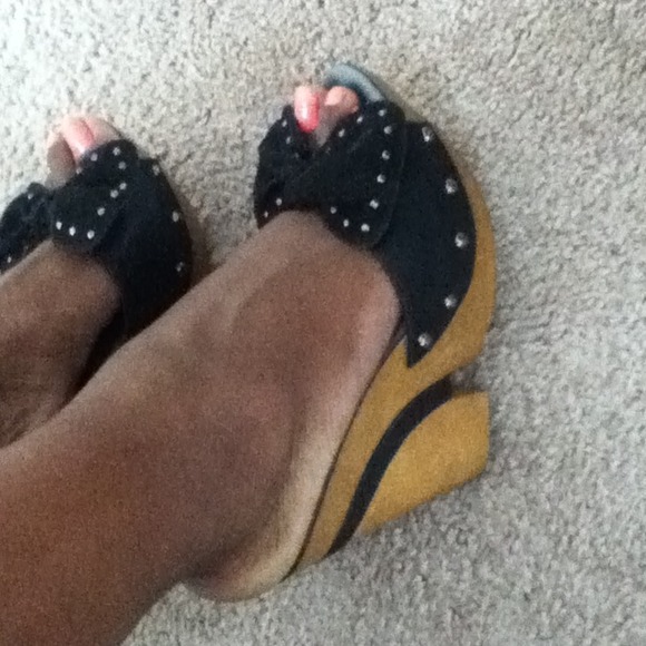 Baby doll slide in wedge sandals