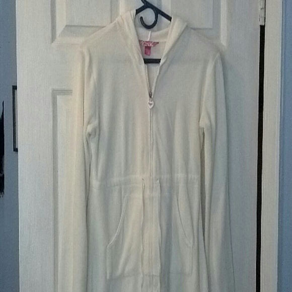 Beach cover up white