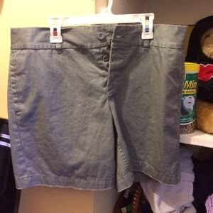 Forever 21 green shorts