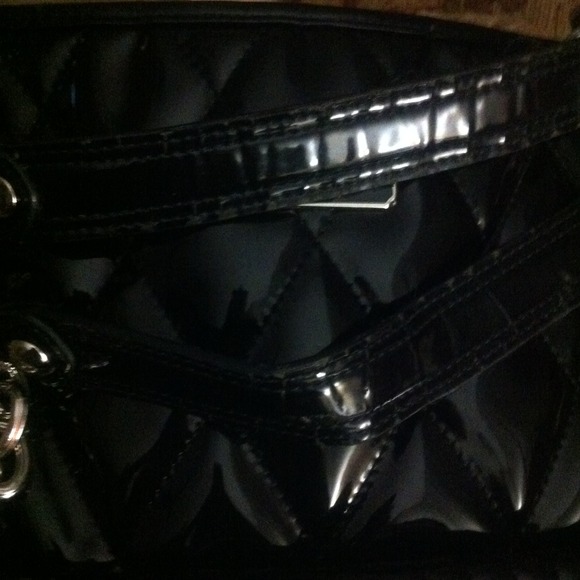 💯✔Authentic Coach handbag - Picture 3 of 4