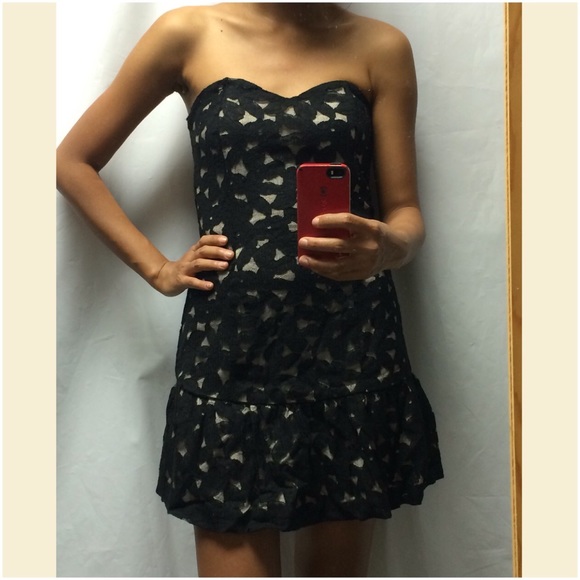 Dresses & Skirts - Overall laced dress