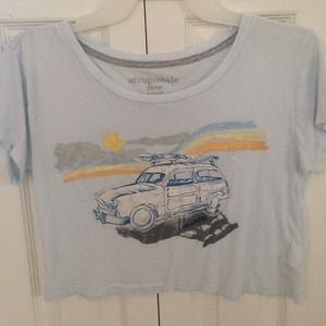 blue crop top with design