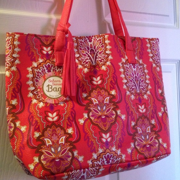 Red Prints Sahara Sunset Summer Bag