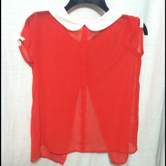 New flowy zara Peter Pan neckline