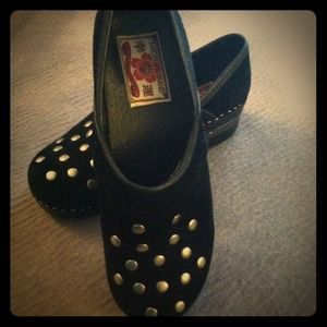 New Lucky Brand clogs shoes