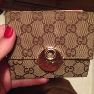 Gucci wallet