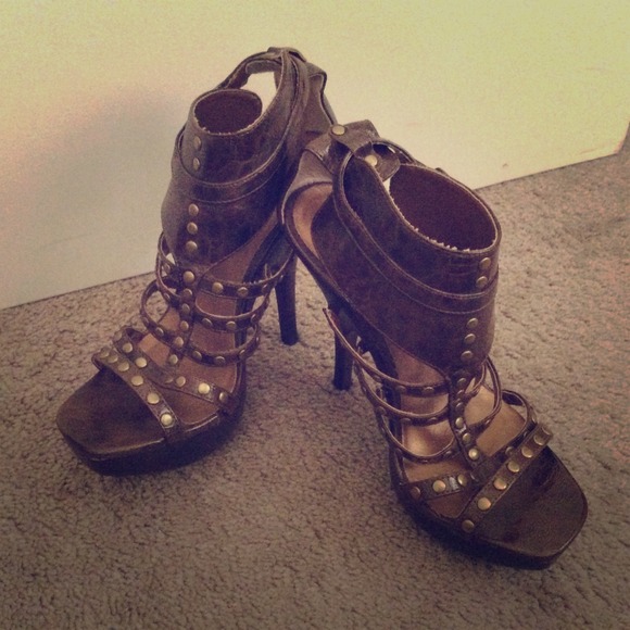 *REDUCED* Brown Steve Madden gladiator style heels - Picture 1 of 4