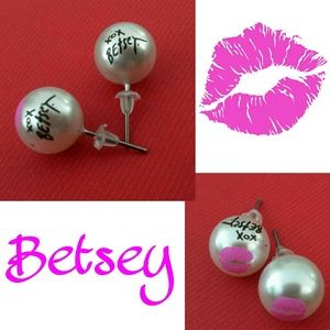 Beautiful bubble earrings!