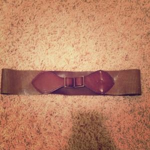 Hollister belt