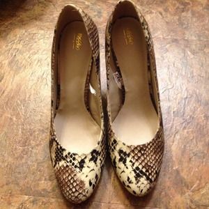 Massimo snake skin heels