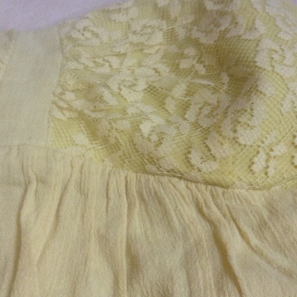 Strapless top - Picture 2 of 2