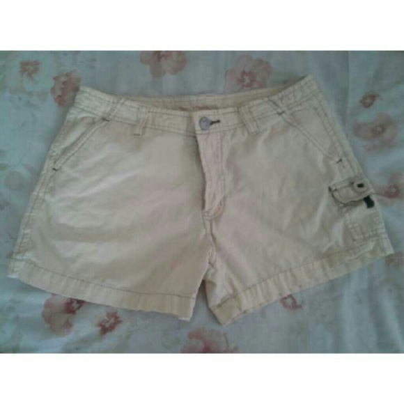 Beige cargo shorts