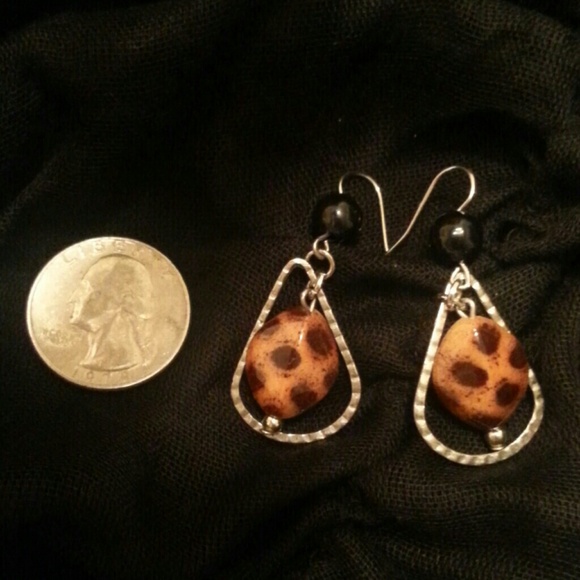 Necklace & Earring Set - Picture 3 of 3